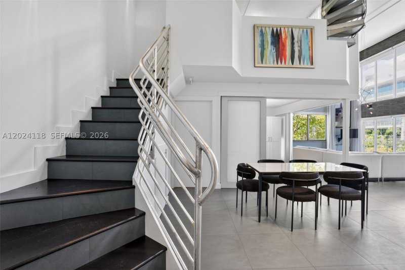 Condo for sale at The Manhattan Condo Lofts 6
