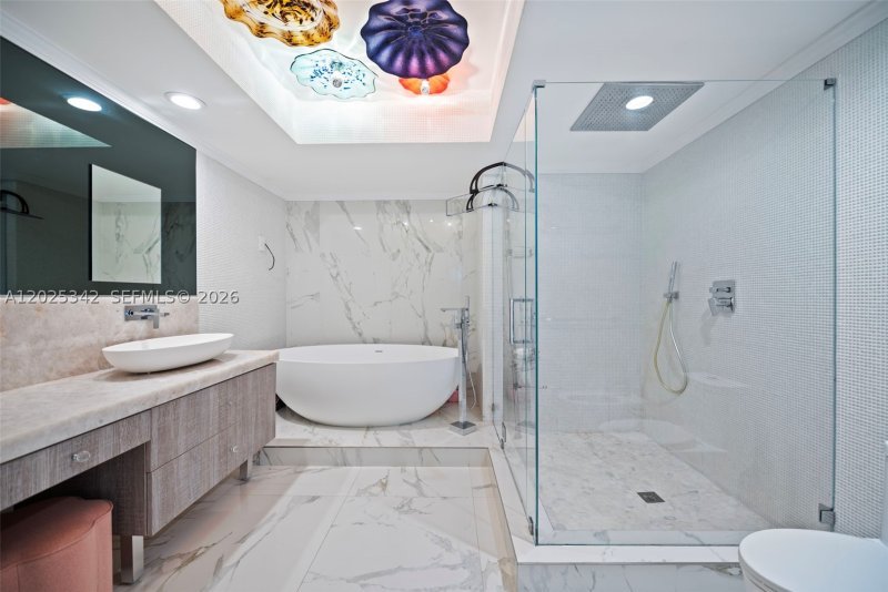 Condo for sale at Beach Club Three 310