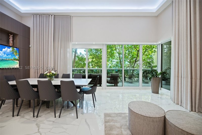 Condo for sale at Beach Club Three 310