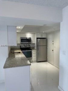 Comprar apartamento no Hallmark of Hollywood 1725