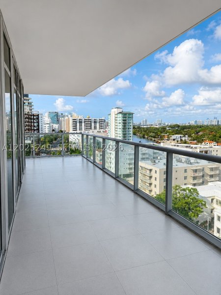 Condo for sale at Caribbean S-1003