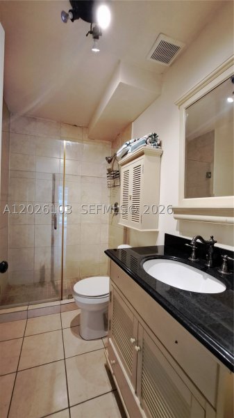 Comprar apartamento en Le Cartier 225
