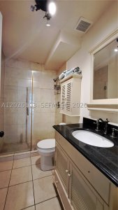 Comprar apartamento en Le Cartier 225