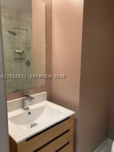 Aluguel de apartamento no Helen Mar 3B