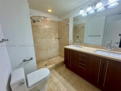 Comprar apartamento no Axis on Brickell South Tower 3509-S