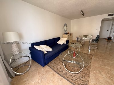 Comprar apartamento en Parker Plaza Estates 1111