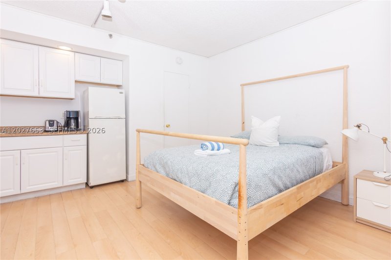 Condo for sale at Castle Beach Club 1105