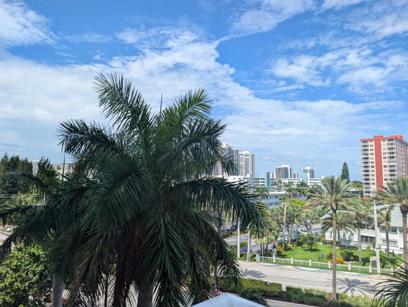Condo for sale at Parker Tower 410