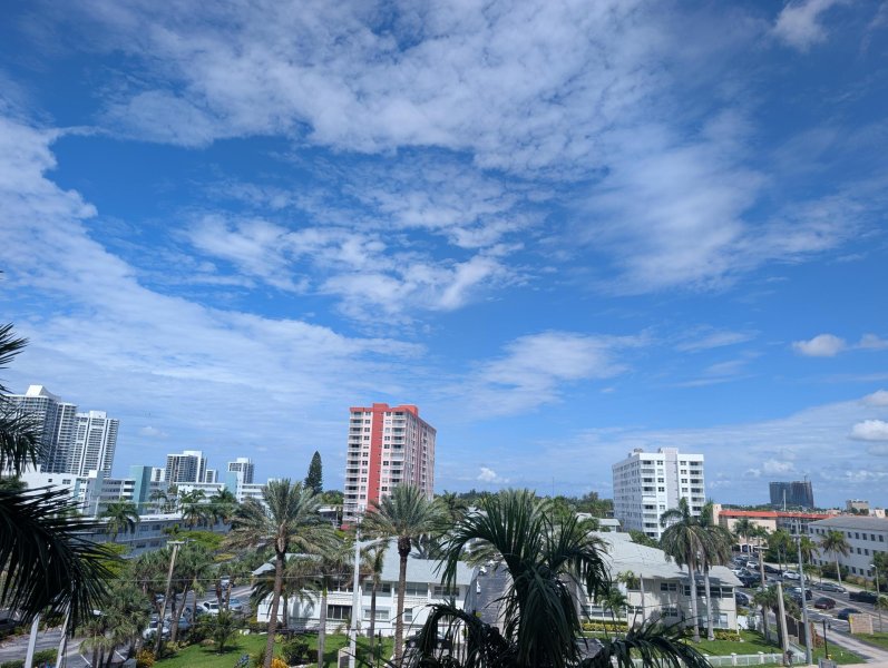 Condo for sale at Parker Tower 410