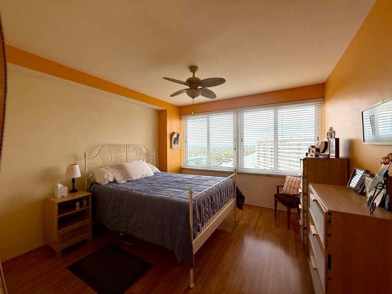 Condo for sale at Coral Ridge Towers 1601