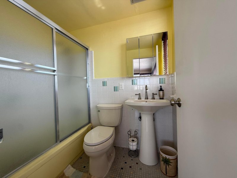 Condo for sale at Coral Ridge Towers 1601