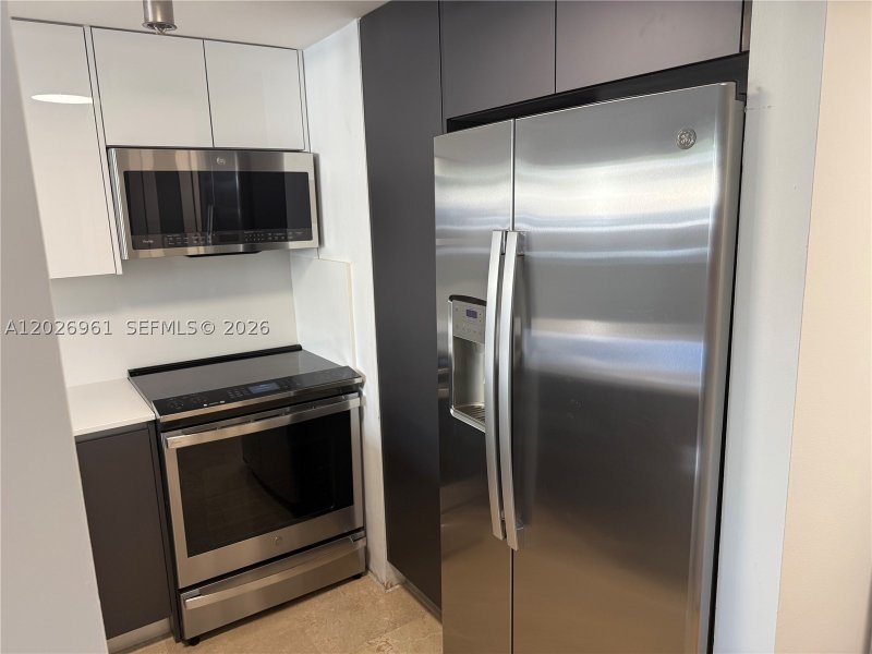 Condo for sale at Brickell Key Two 410