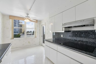 Comprar apartamento en Aquarius Towers 602s