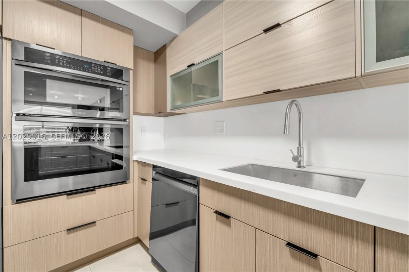 Comprar apartamento en Costa Bella Brickell 1815