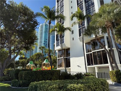 Comprar apartamento en Brickell Place II 1403