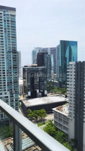 Comprar apartamento no Axis on Brickell North Tower 2718-N