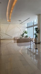 Comprar apartamento no Axis on Brickell North Tower 2718-N