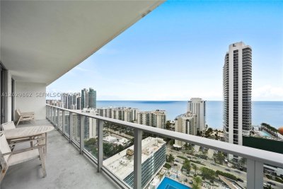 Hyde Beach House Apt #R2307