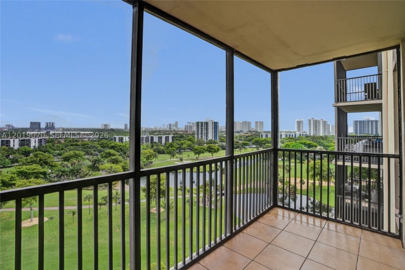Comprar apartamento en Coronado I 1440