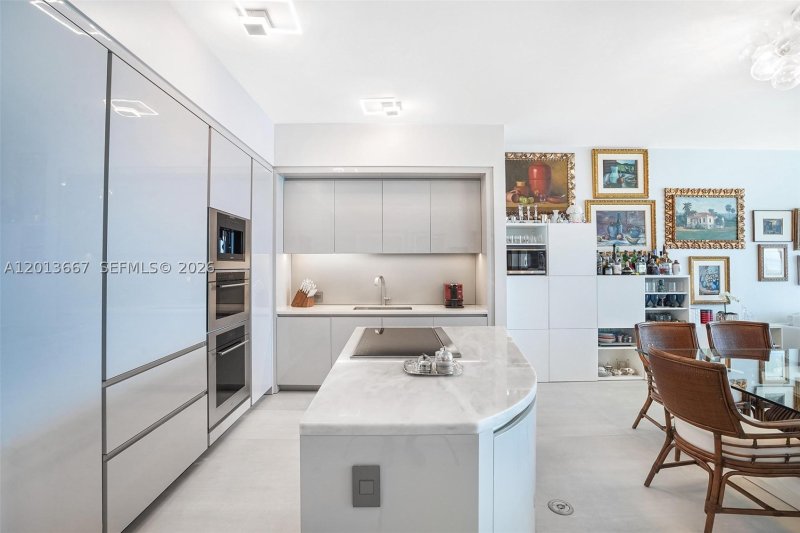 Condo for sale at Residences by Armani / Casa 501