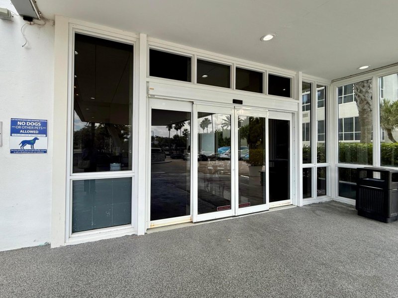 Apartment for rent at Galt Towers 14t