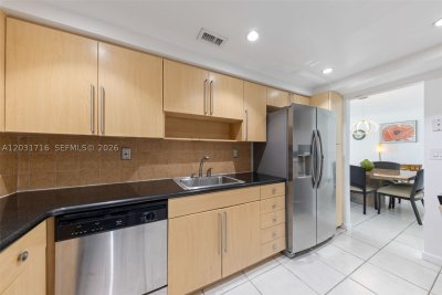 Comprar apartamento no Island Pointe 5E