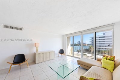 Comprar apartamento no Island Pointe 5E