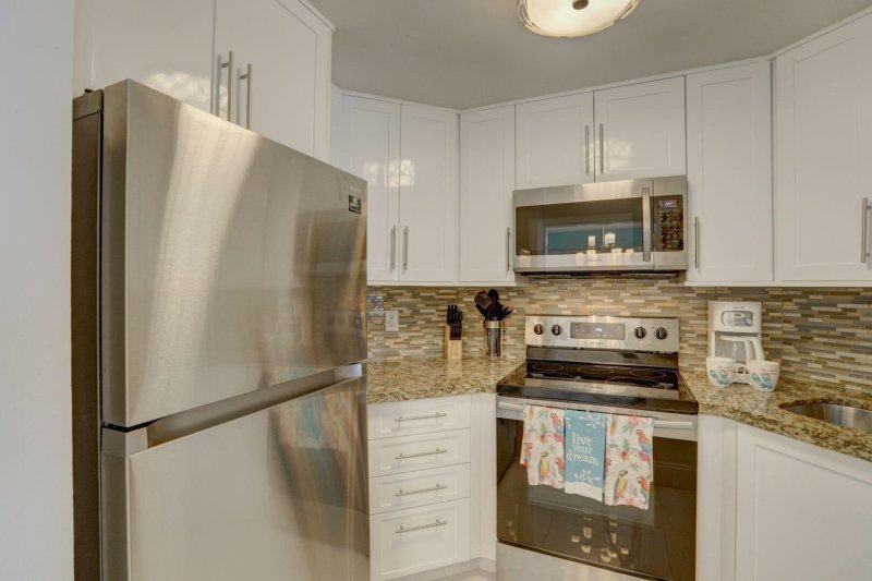 Condo for sale at Ocean Manor 604