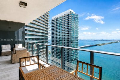 Comprar apartamento no Gran Paraiso 3705
