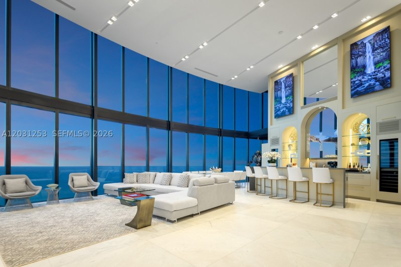 Condo for sale at Porsche Design Tower 4405
