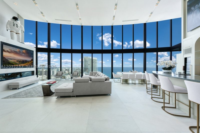 Condo for sale at Porsche Design Tower 4405