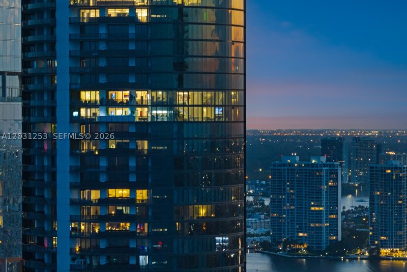 Condo for sale at Porsche Design Tower 4405