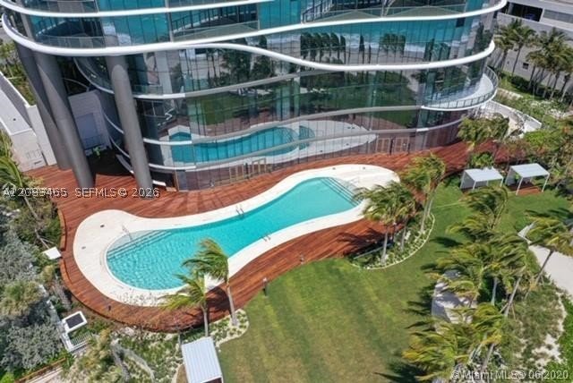 Property photo # 2