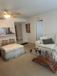 Comprar apartamento en Grandview Palace 610
