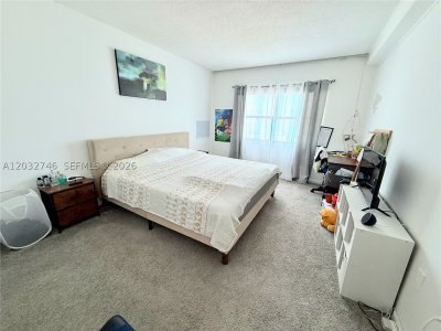 Comprar apartamento en Coastal Towers 309
