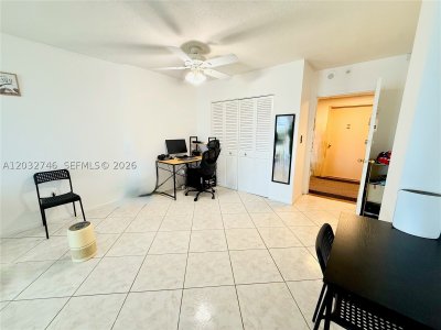 Comprar apartamento en Coastal Towers 309