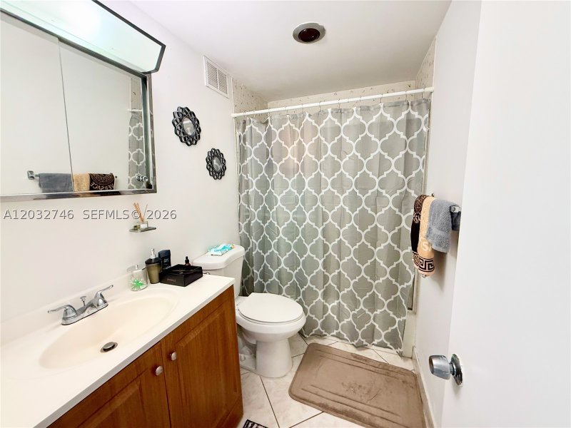 Condo for sale at Coastal Towers 309