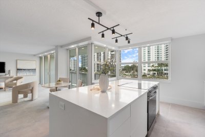 Comprar apartamento en Sunrise East 4c