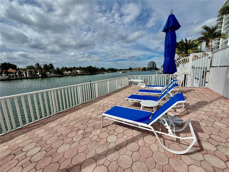 Condo for sale at Seacoast 5700 14M