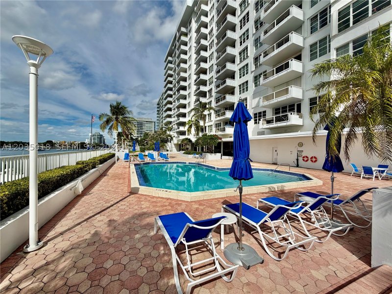 Condo for sale at Seacoast 5700 14M