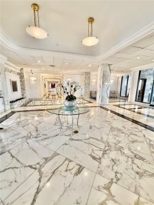 Comprar apartamento en Seacoast 5700 14M