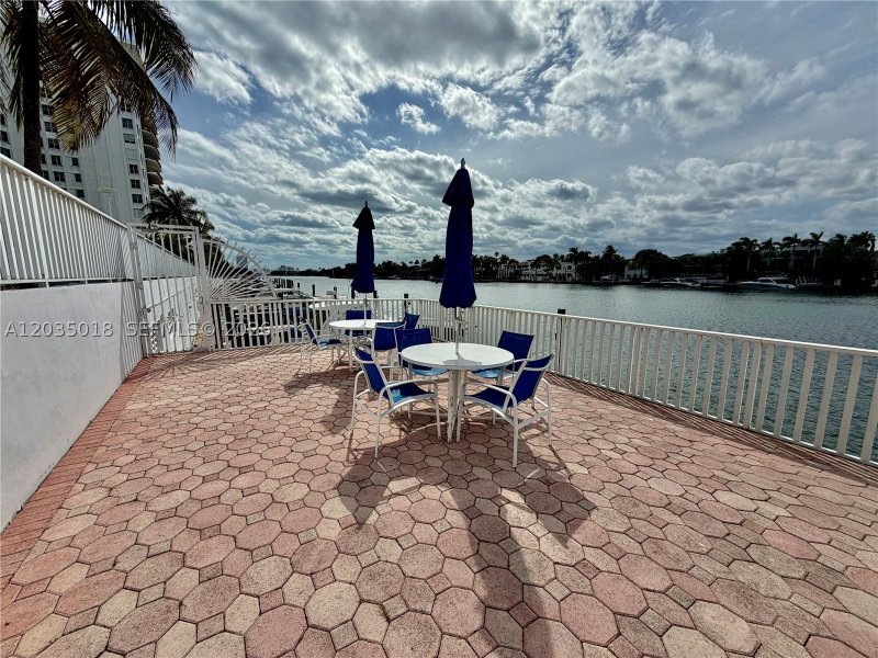 Condo for sale at Seacoast 5700 14M