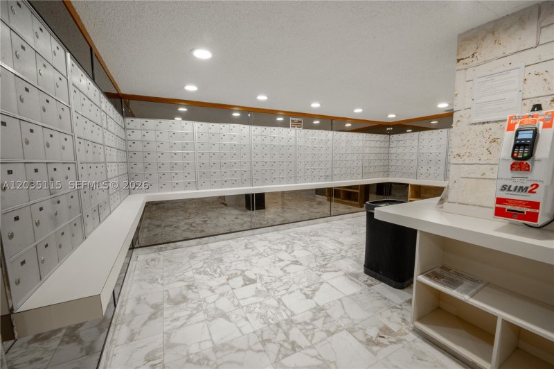 Comprar apartamento en Winston Towers 702
