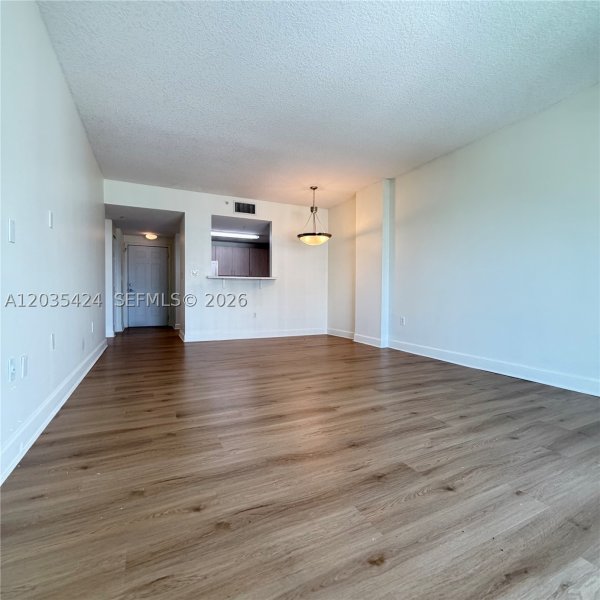 Apartment for rent at Douglas Grand 807