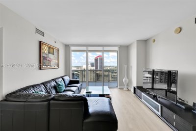 Alquiler de apartamento en Beach Club One 1907