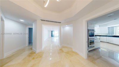 Aluguel de apartamento no Atlantic Three at The Point 305