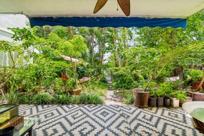Comprar apartamento en Poinciana Island 1710