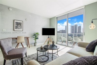 Comprar apartamento en Quadro Miami Design District S-1110