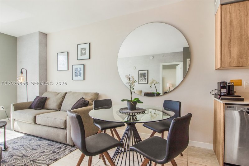 Comprar apartamento en Quadro Miami Design District S-1110