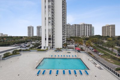Comprar apartamento en El Dorado 603